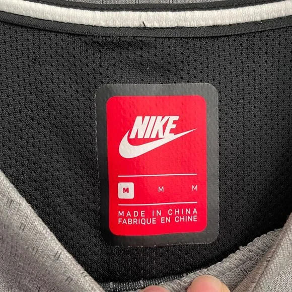 Nike Sweatshirt Size M - Picture 4 of 9